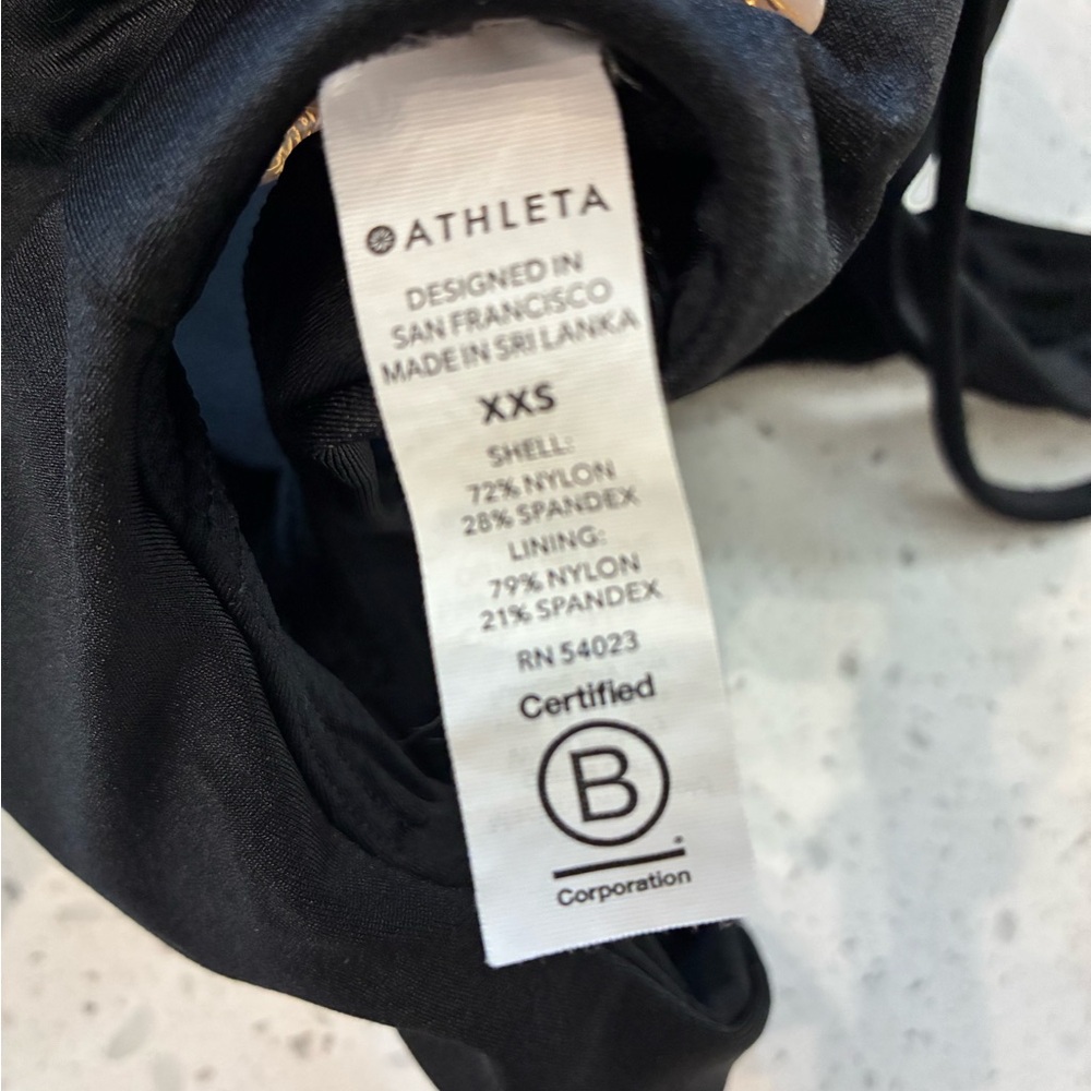 Athleta Black Sports Bra - Picture 6 of 6